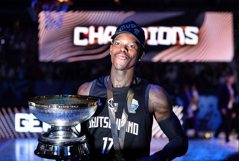 维亚, 施罗德再被, 重新争取合